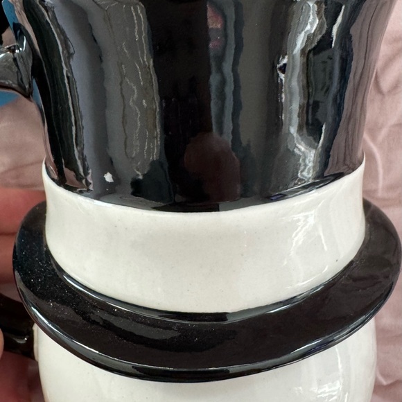 RAE DUNN CHRISTMAS HOLIDAY WINTER FROSTY THE SNOWMAN COFFEE MUG “FROSTY” - Picture 5 of 10